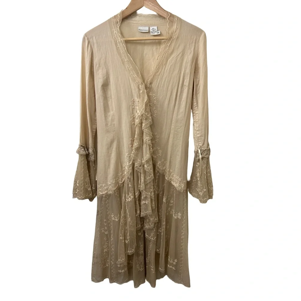 Newport News bohemian lace embroidered high low long sleeve blouse Woman’s 4 - Picture 4 of 8